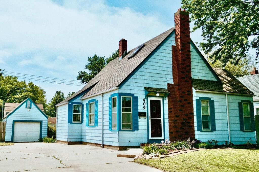 Bluebird Cottage, Walking Distance To Fairgrounds Hutchinson Exterior foto